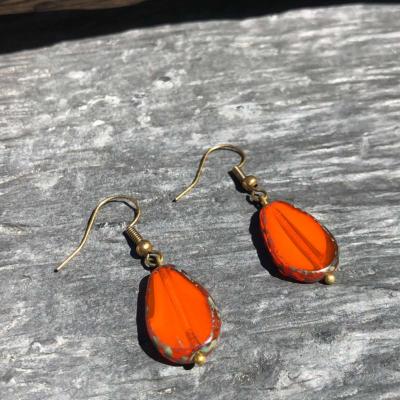 Boucles d'oreilles goutte de verre orange