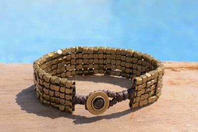 Bracelet tribal en laiton