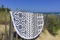 Serviette de plage ronde aztèque blanche