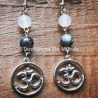 Boucles d'oreilles fantaisie sigle Om