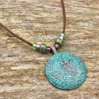 Collier pendentif calendrier maya