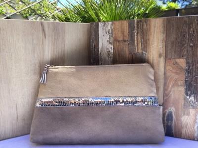 Pochette duo suédine beige