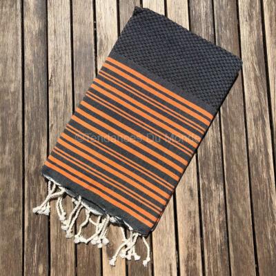 Fouta orange et noir nid d'abeille Madhia