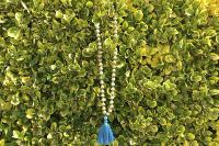 Collier Yoga Pompon bleu