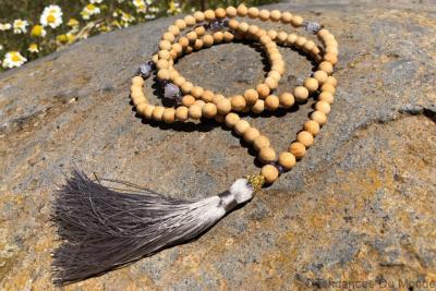 Collier mala perle de bois naturel 