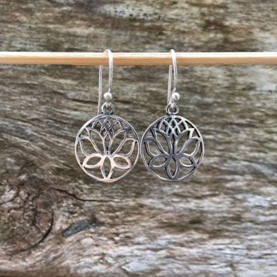 Boucles d'oreilles Fleur de lotus argent