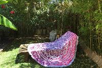 Drap de plage rond rose franges courtes