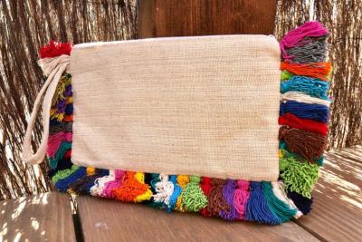 Pochette plate Pompons multicolores 