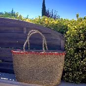 Panier de plage pompons oranges