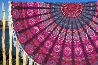 Drap de plage rond hippie rose nuancé