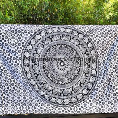 Tenture murale mandala noir et blanc