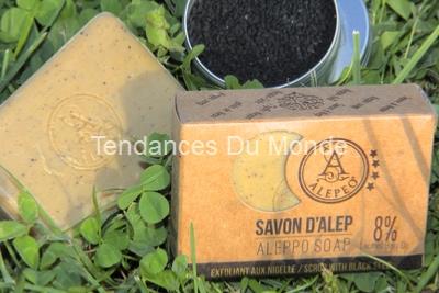 Savon d'Alep exfoliant aux nigelle